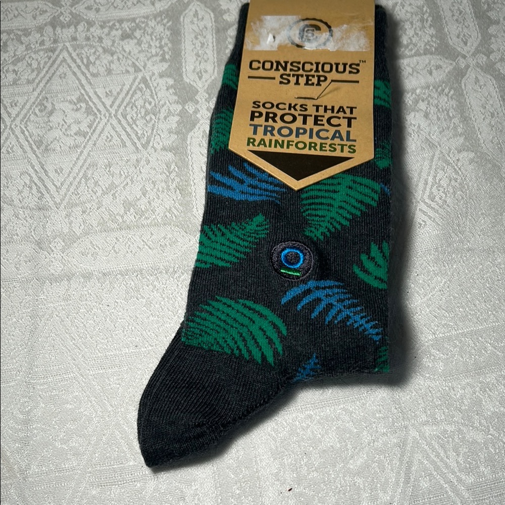 Men's Tropical Leaf Pattern Socks Organic cotton blend size men’s 8-13
